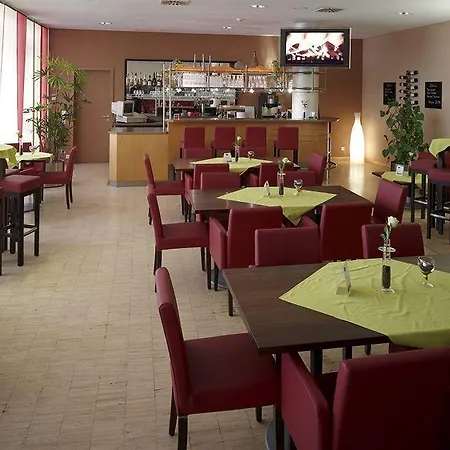 Commundo Tagungshotel Hotel 3*