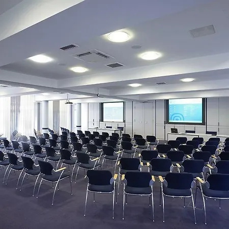 Hotel Commundo Tagungshotel Lipsko