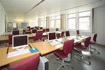 Commundo Tagungshotel Лейпциг
