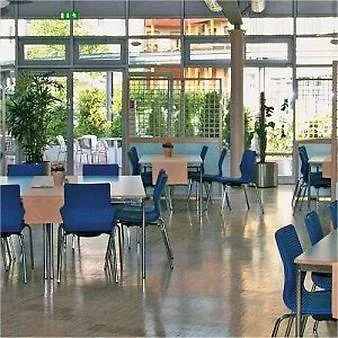 Отель Commundo Tagungshotel 3*